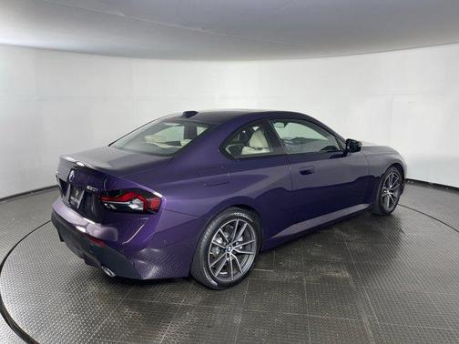 2024 BMW 230 i xDrive