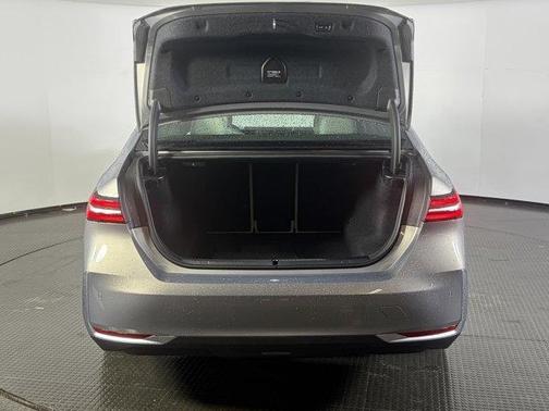 Gray Metallic 2025 BMW 540 i xDrive