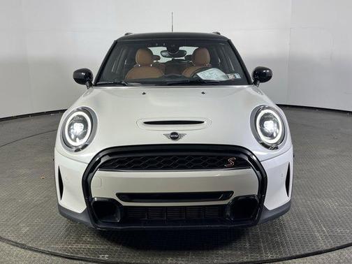 2023 MINI Hardtop Cooper