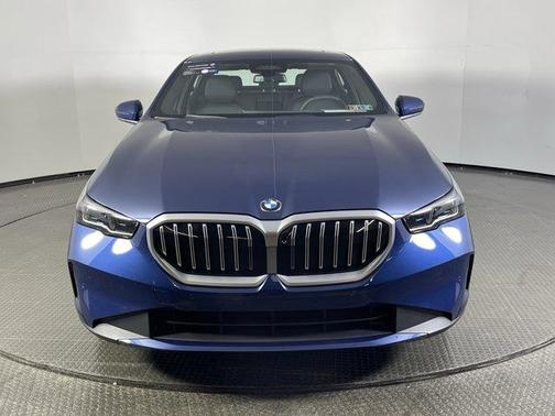 2025 BMW 540 i xDrive