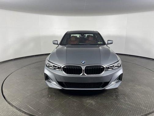 2025 BMW 330 i xDrive
