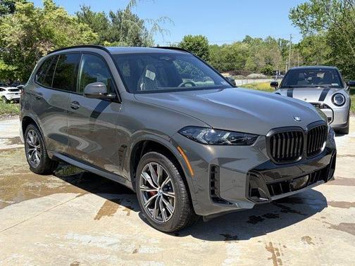 Gray Metallic 2026 BMW X5 xDrive40i