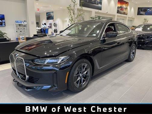 Black Sapphire Metallic 2026 BMW i4 Gran Coupe xDrive40