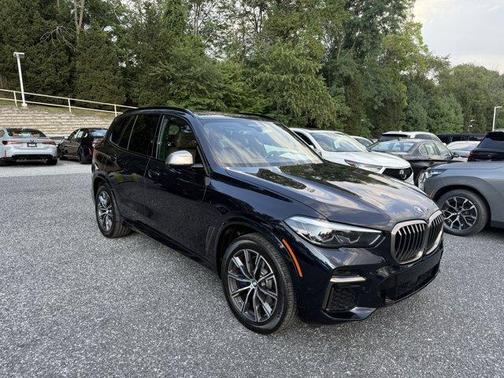 2022 BMW X5 M50i