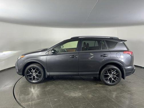 2018 Toyota RAV4 SE
