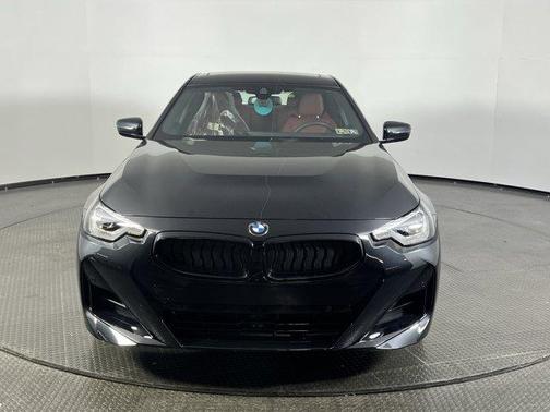 2025 BMW 230 i xDrive