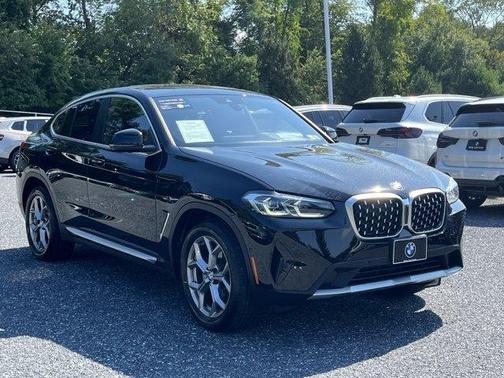 2024 BMW X4 xDrive30i