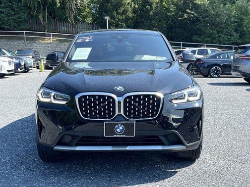2024 BMW X4 xDrive30i