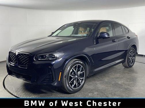 Carbon Black Metallic 2023 BMW X4 xDrive30i