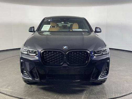 Carbon Black Metallic 2023 BMW X4 xDrive30i