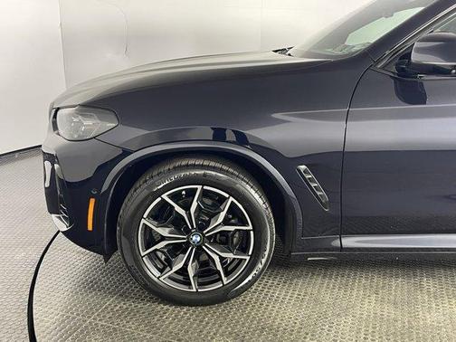 Carbon Black Metallic 2023 BMW X4 xDrive30i