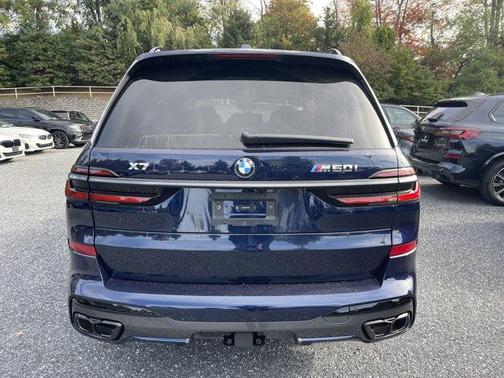 2026 BMW X7 M60i
