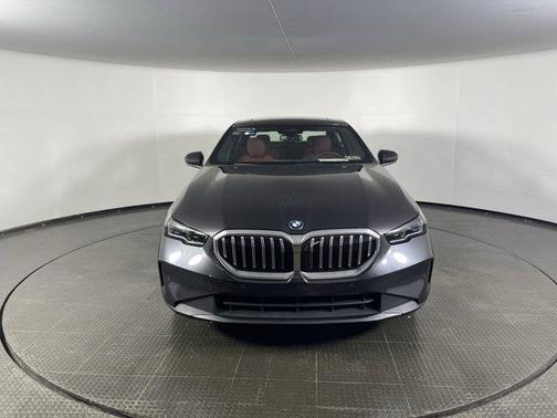 2024 BMW 540 i xDrive