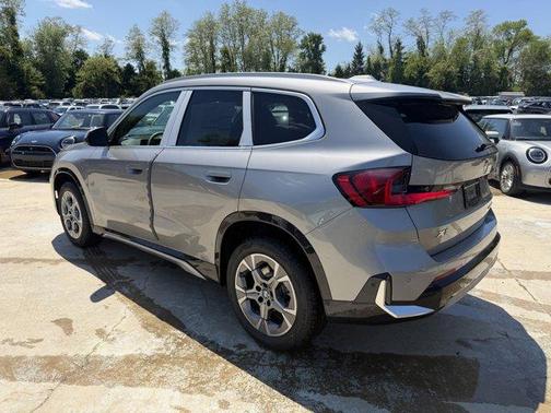 Space Silver 2026 BMW X1 xDrive28i