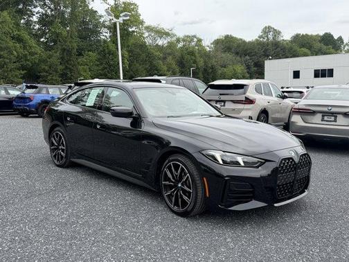 Black Sapphire Metallic 2026 BMW 430 Gran Coupe i xDrive