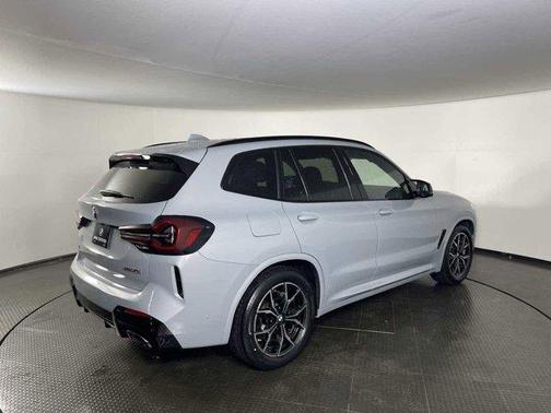 2024 BMW X3 M40i
