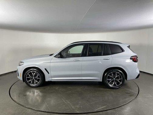 2024 BMW X3 M40i