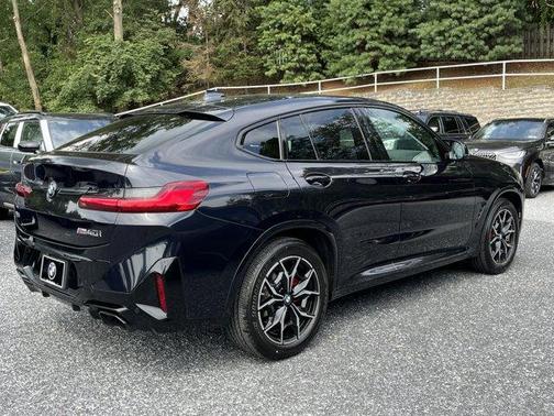 2023 BMW X4 M40i