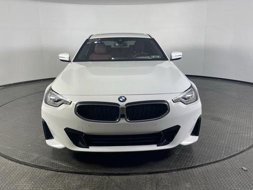 2025 BMW 230 i xDrive