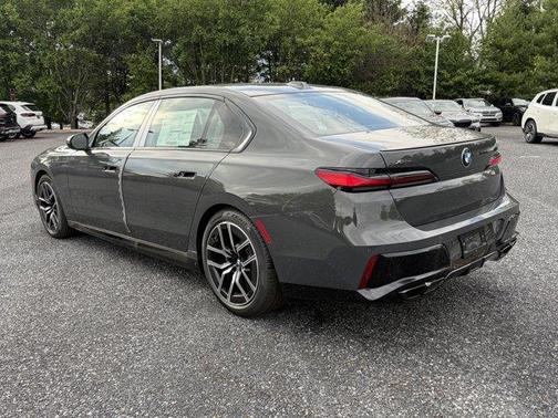 Gray Metallic 2026 BMW 760 760i xDrive