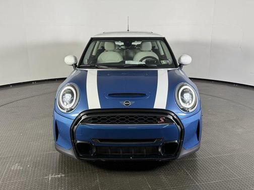 2023 MINI Hardtop Cooper