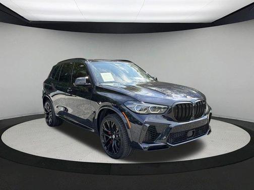 Carbon Black Metallic 2023 BMW X5 M Base