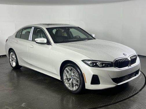 2025 BMW 330 i xDrive