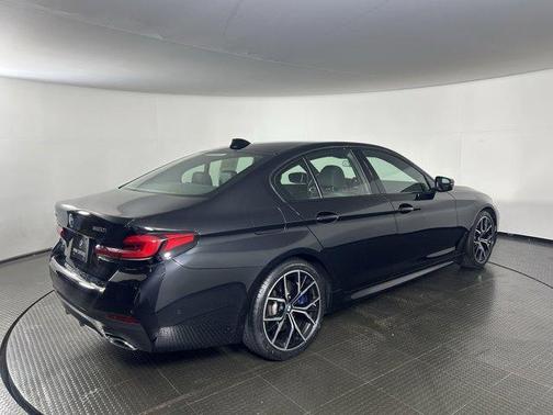 2022 BMW 530 i xDrive