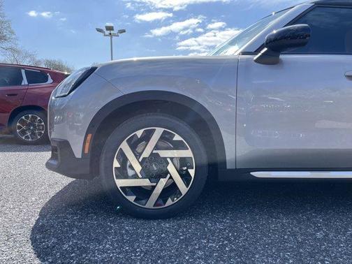 2025 MINI Countryman S