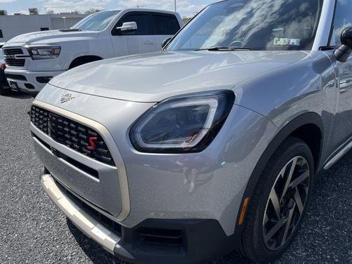 2025 MINI Countryman S