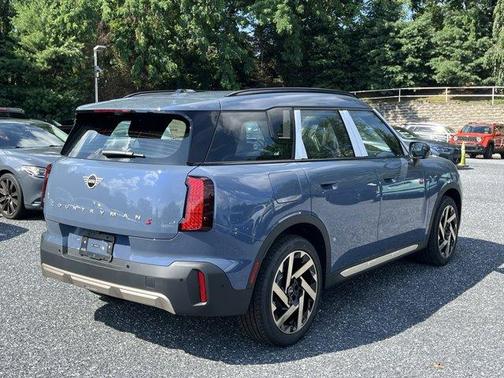 2025 MINI Countryman S