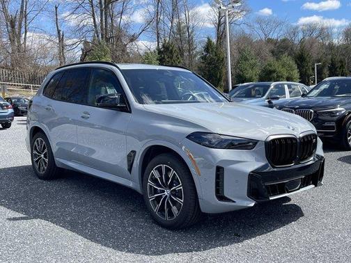 2026 BMW X5 M60i