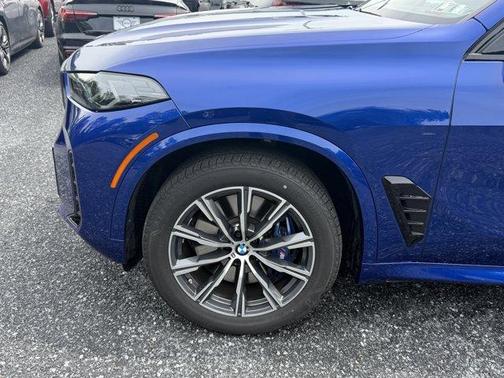 Bay Blue 2026 BMW X5 M60i