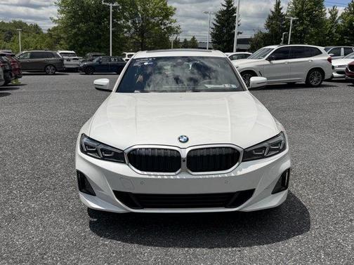 Mineral White Metallic 2025 BMW 330 i xDrive