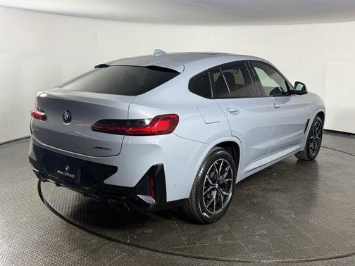 2023 BMW X4 xDrive30i