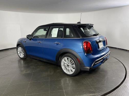 2023 MINI Hardtop Cooper