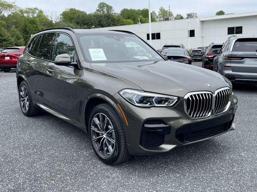 Manhattan Brown 2022 BMW X5 xDrive40i