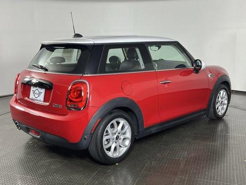 2019 MINI Hardtop Cooper