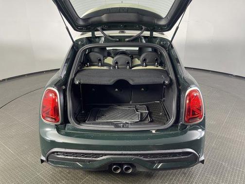 2023 MINI Hardtop Cooper