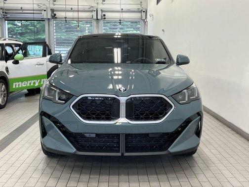 2025 BMW X2 xDrive28i