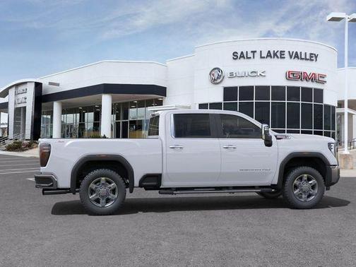 2025 GMC Sierra 3500 SLT
