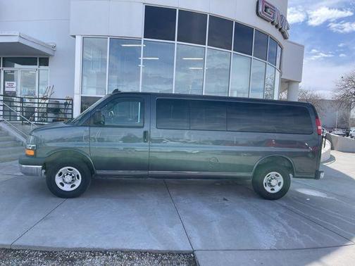 2016 Chevrolet Express 3500 LT