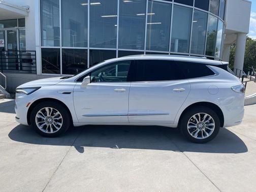 2024 Buick Enclave Avenir