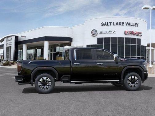 2025 GMC Sierra 3500 Denali