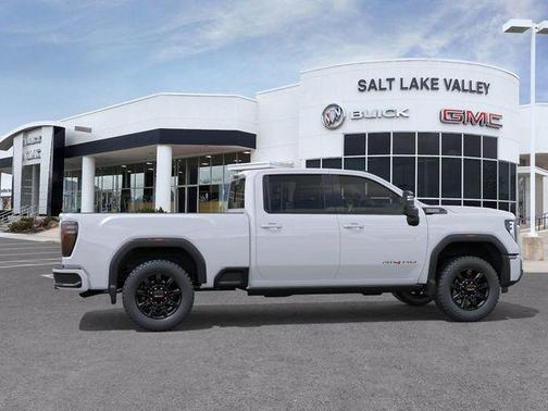 2025 GMC Sierra 2500 AT4