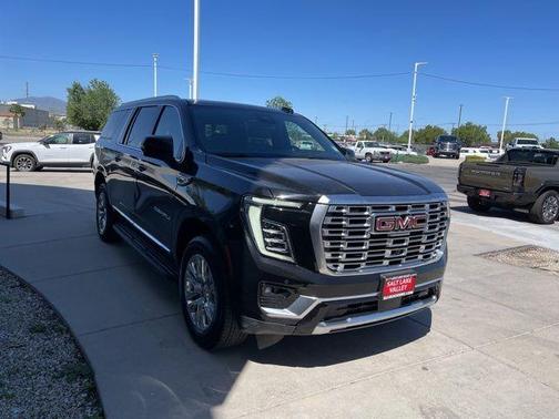 Onyx Black 2025 GMC Yukon XL Denali