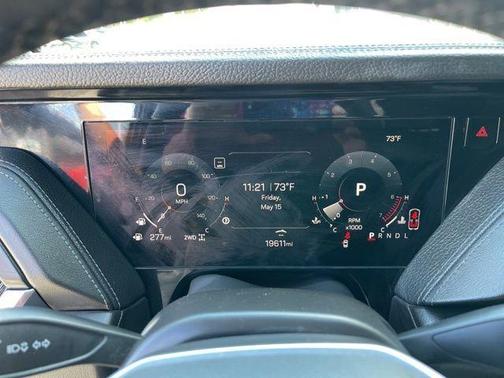 Onyx Black 2025 GMC Yukon XL Denali