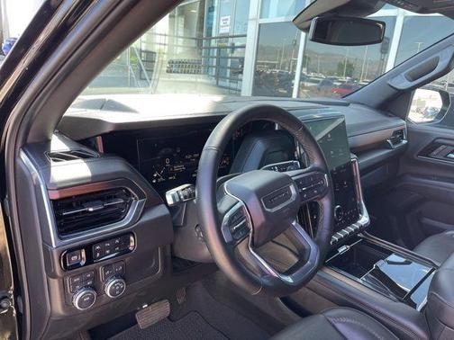 Onyx Black 2025 GMC Yukon XL Denali