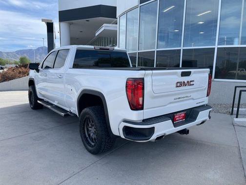White Frost Tri-Coat 2019 GMC Sierra 1500 Denali