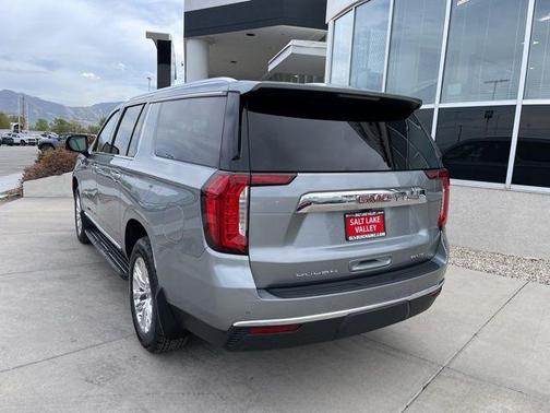 Sterling 2023 GMC Yukon XL SLT